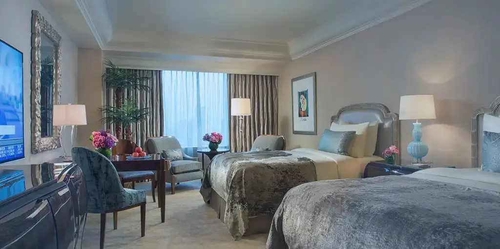 Grandeur Deluxe Room ruang kamar mandi marmer